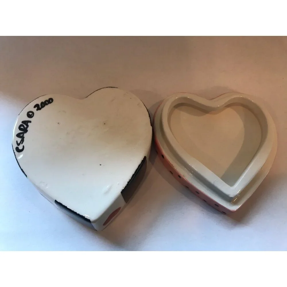 HTF Vintage C Sara 2000 Handpainted Italian Ceramic Heart Shaped Trinket Box